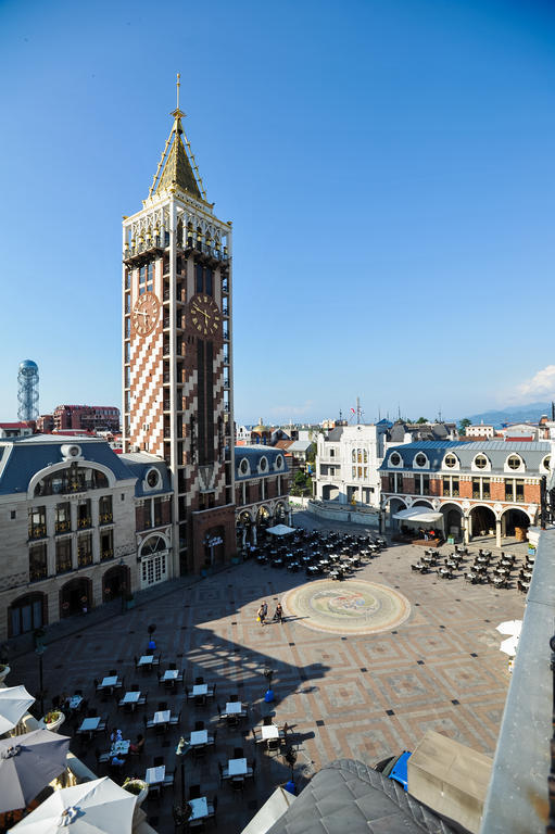 Piazza Inn Batumi Zewnętrze zdjęcie