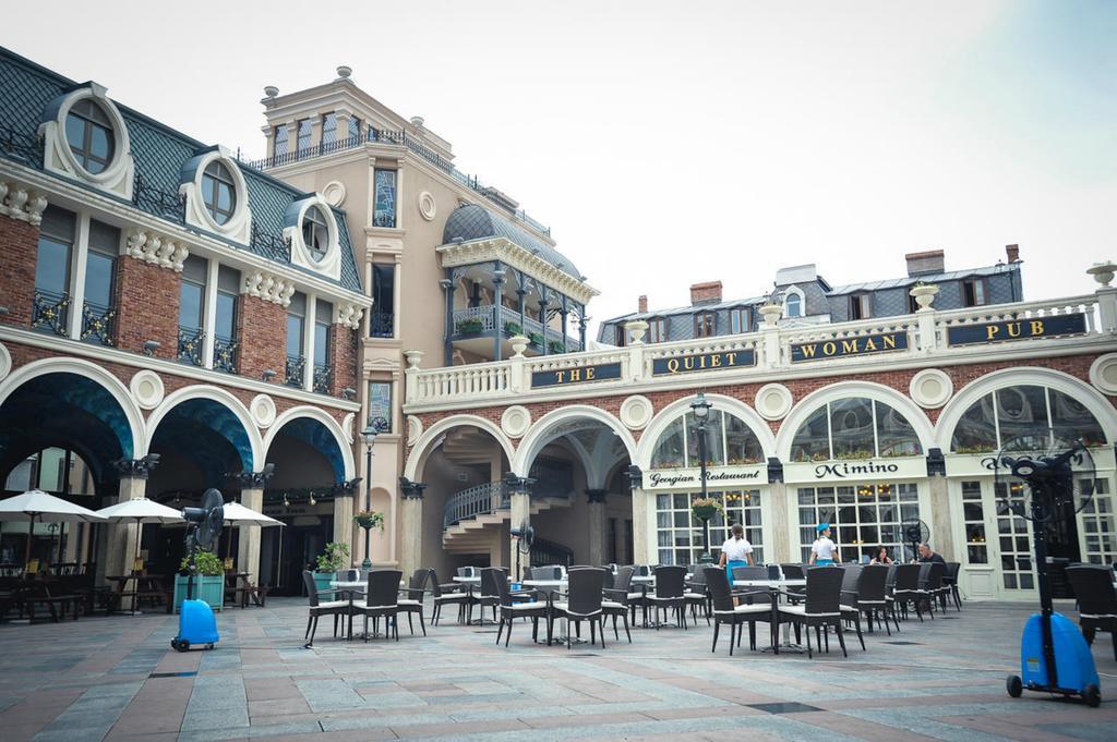 Piazza Inn Batumi Zewnętrze zdjęcie