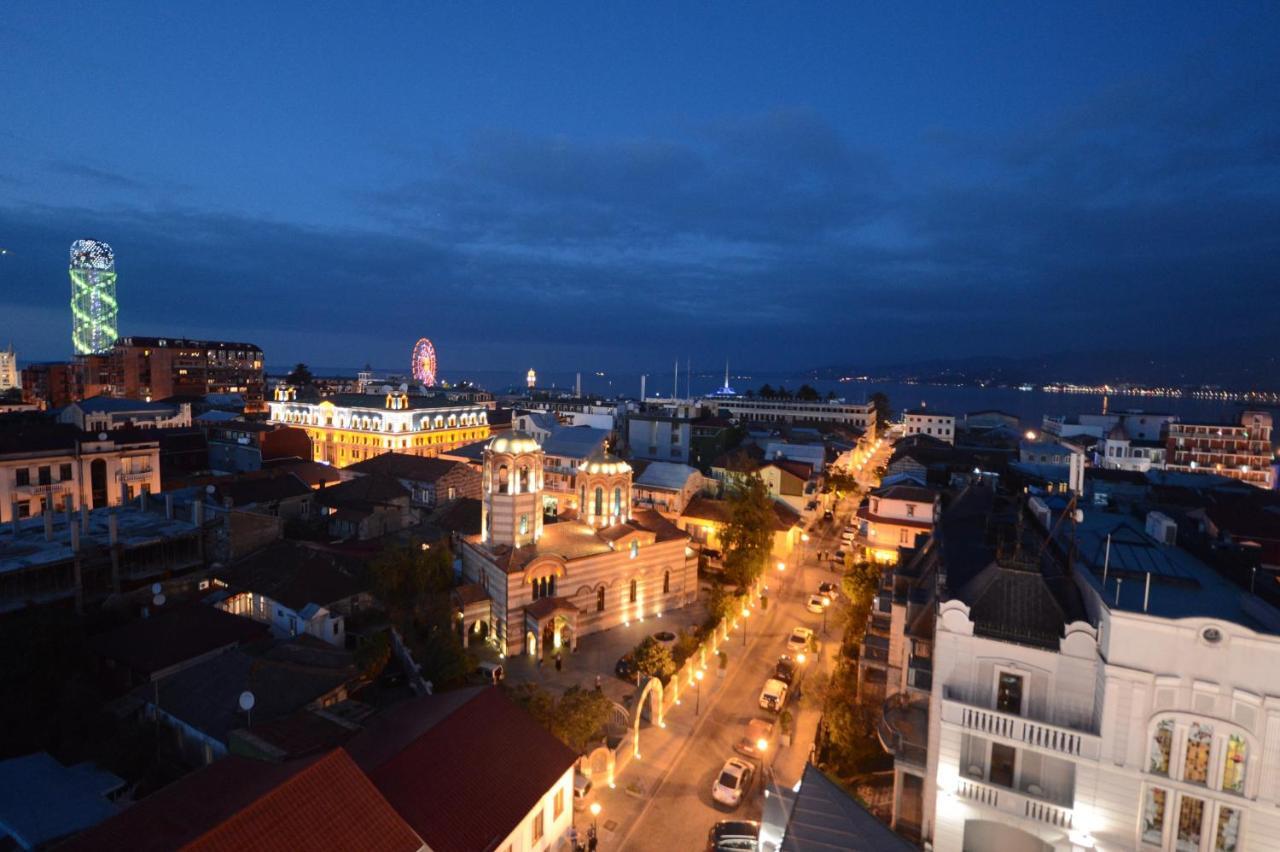 Piazza Inn Batumi Zewnętrze zdjęcie
